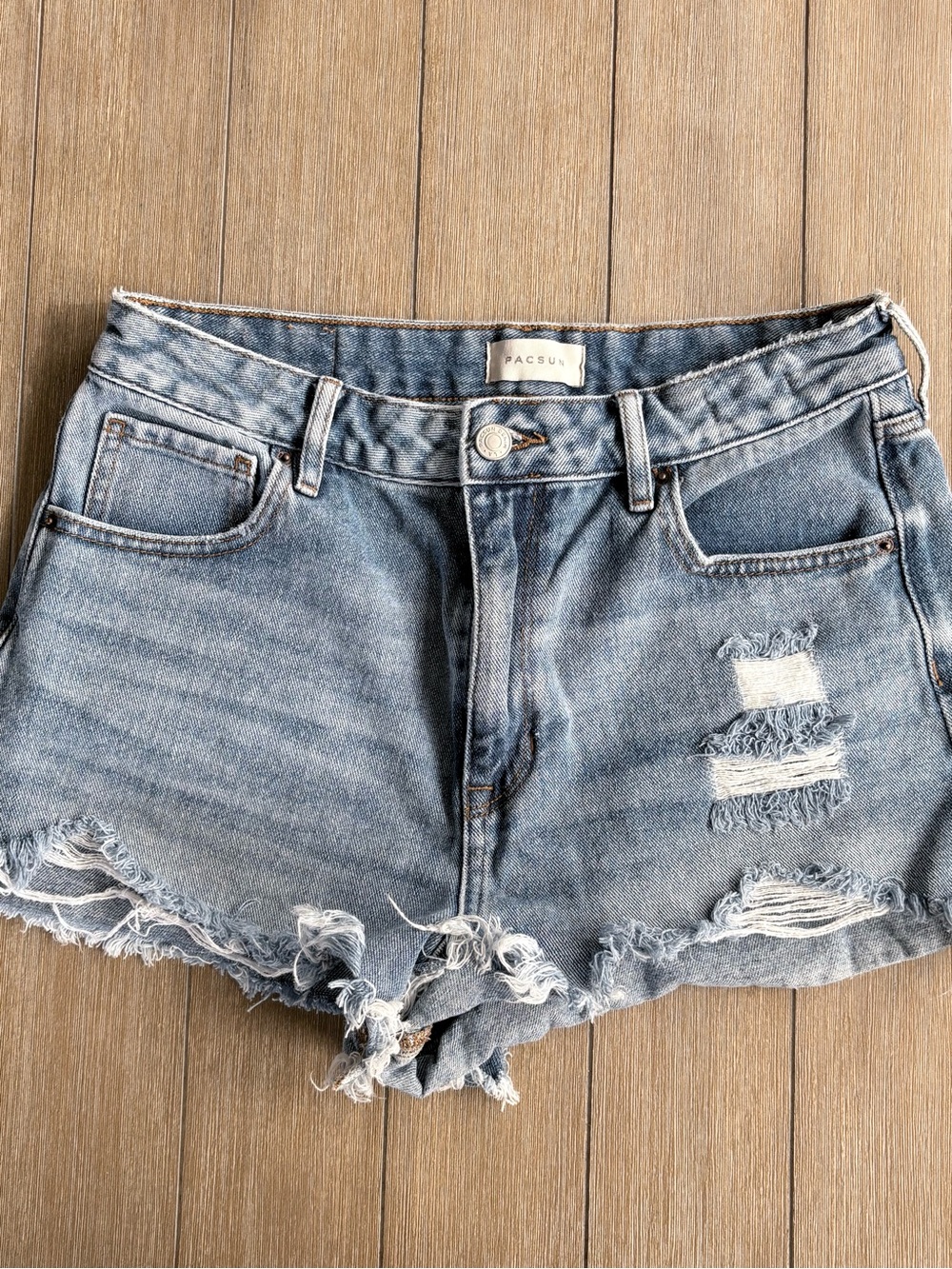 🌻PACSUN High Rise Festival Light Blue Distressed Denim Shorts🌻